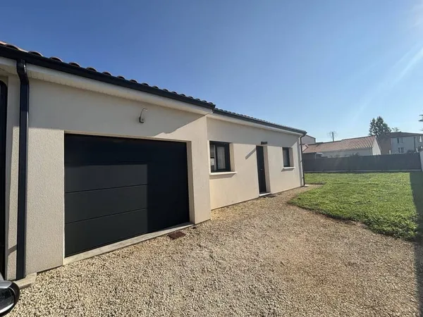 Maison de plain-pied 5 pièces 109 m²