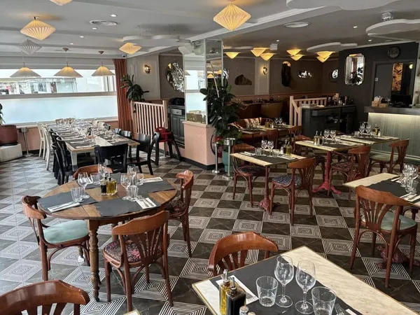 Restaurant 220 m²