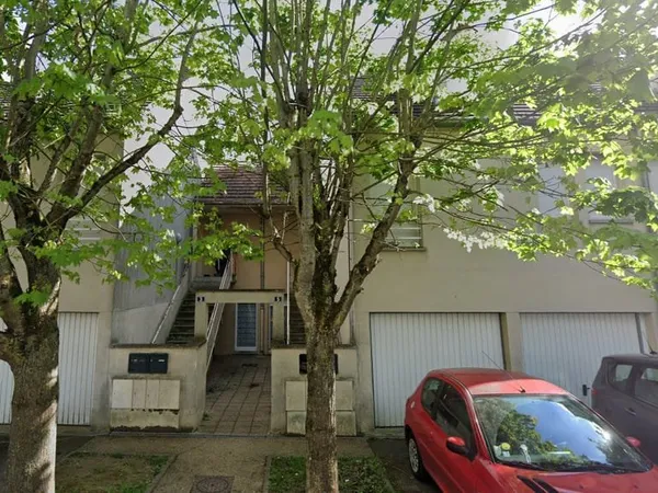 APPARTEMENT T4 AVEC JARDIN ET GARAGE A SAVIGNY-LE-TEMPLE