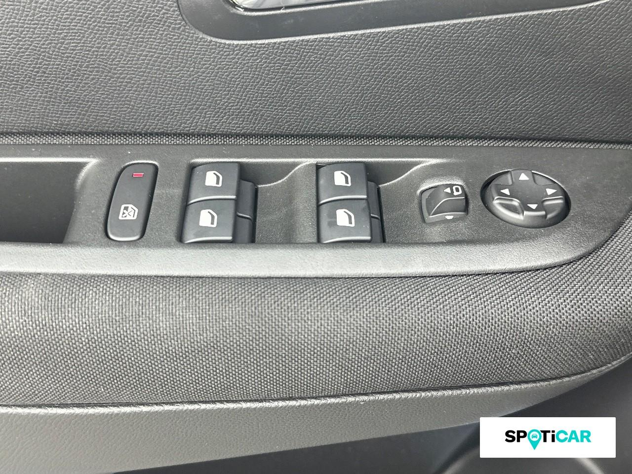 Peugeot 208 1.2 puretech 75ch s&s active pack — photo 19