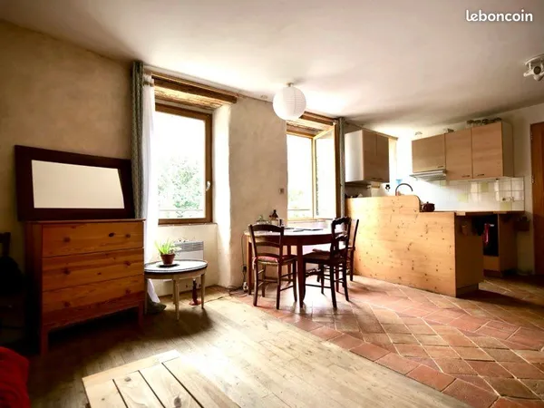 Location chambre dans meublé inhabité l'hiver