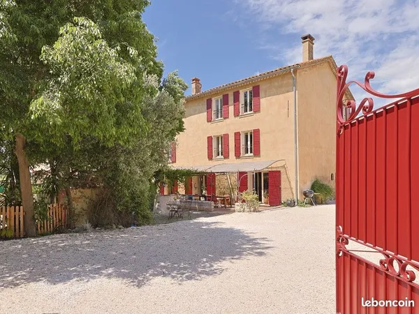Maison de caractère
