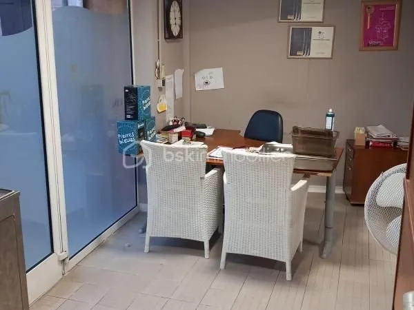 Local commercial 100 m²
