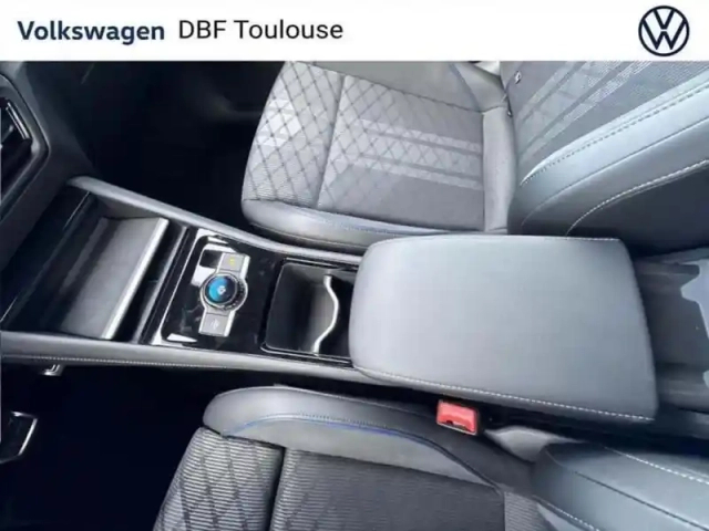 Volkswagen Tayron id.cross id cross 1.5 etsi hybrid 150ch dsg7 r line — photo 12