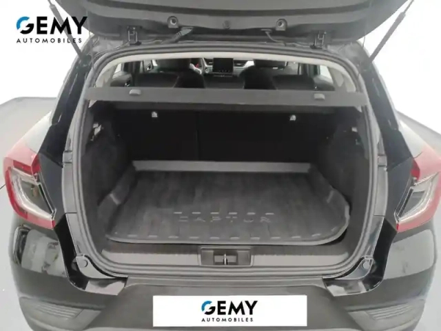 Renault Captur e-tech 145 - 21 — photo 48