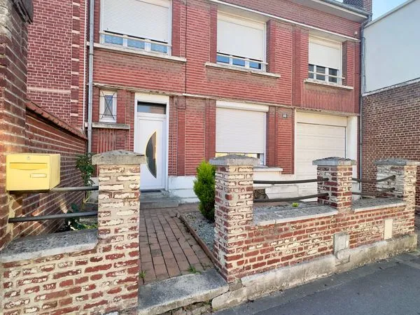Propriété 8 pièces 184 m²