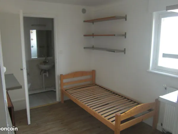 Location chambre studio appartement étudiant(e) nancy garenne jean jaurès près gare tram