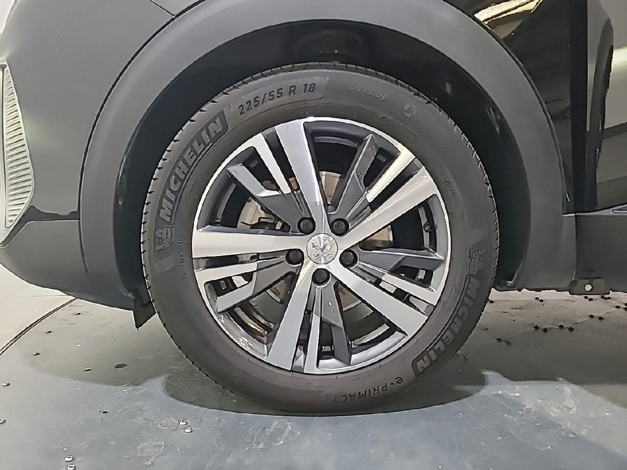 Peugeot 3008 puretech 130ch s&s eat8 allure pack — photo 16