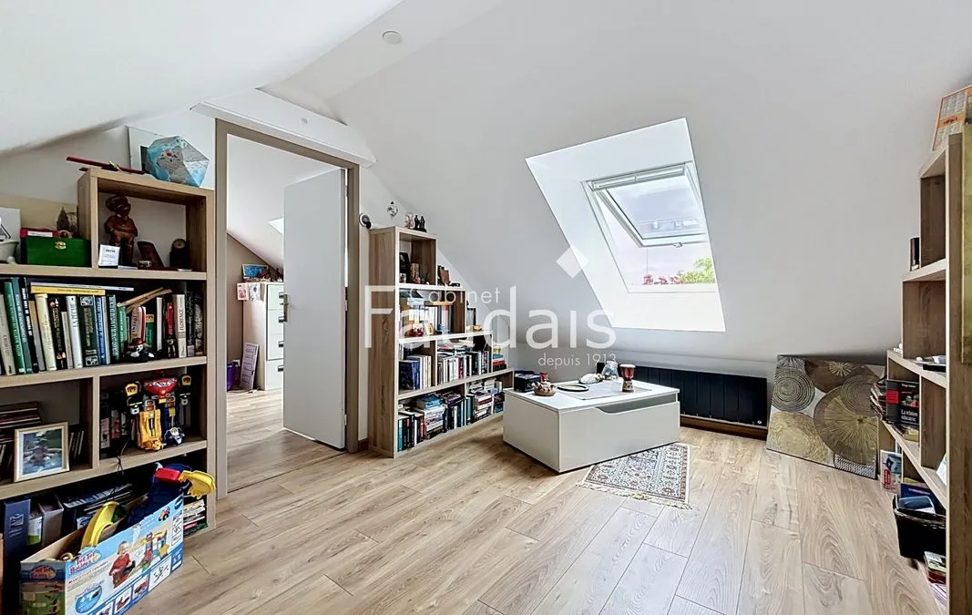 Photo 17