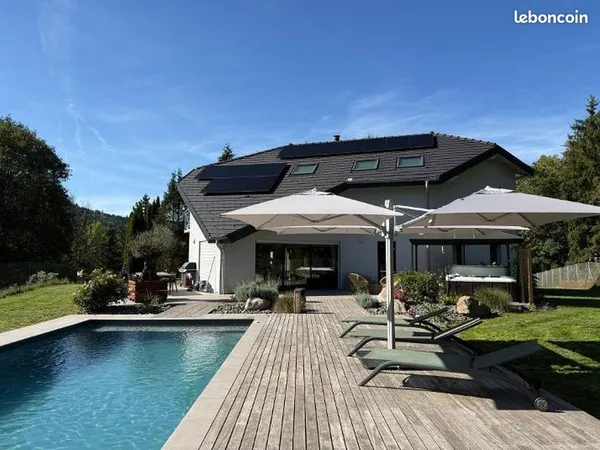 Maison 6 pièces 160 m²