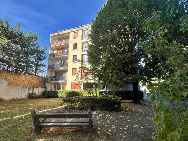 Appartement 3 pièces balcon 94100 Saint Maur Des Fossés Ecoles Miss Cavell