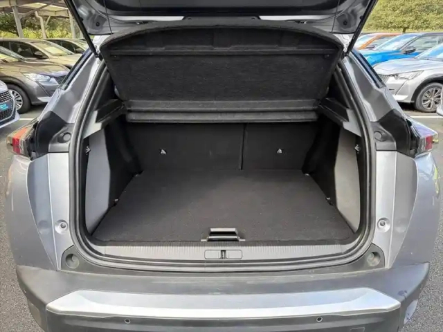 Peugeot 2008 puretech 100 s&amp;s bvm6 — photo 6