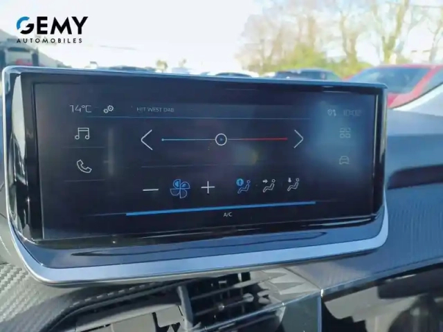 Peugeot 208 hybrid 110 ch e-dcs6 — photo 12