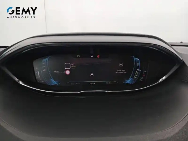 Peugeot 3008 hybrid 225 e-eat8 — photo 34