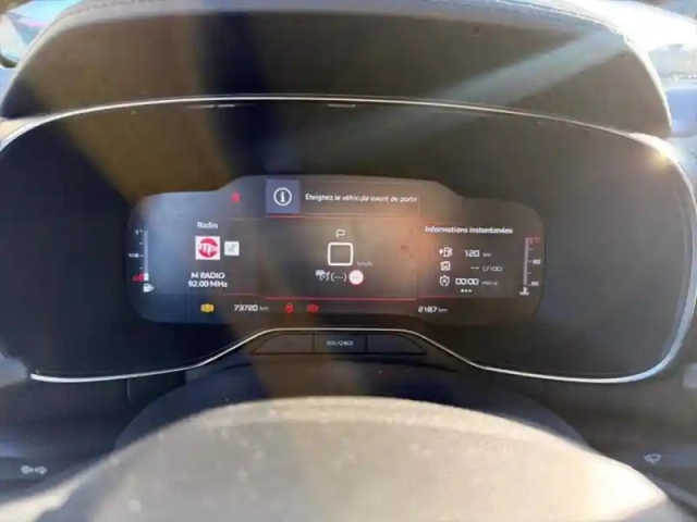 Citroën C5 Aircross puretech 130ch s&amp;s shine eat8 — photo 10