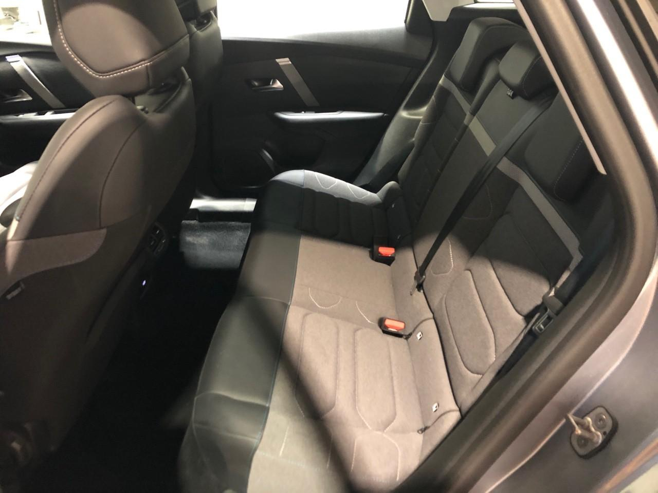 Citroën C4 bluehdi 130 eat8 plus — photo 10