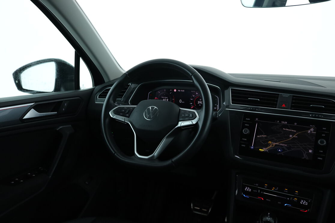Volkswagen Tiguan 2.0 TDI Active DSG7 — photo 12