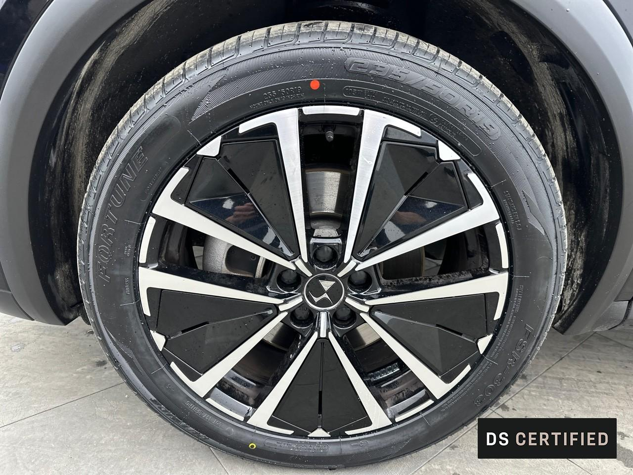 Ds Ds 7 crossback hybride rechargeable e-tense 225 eat8 opera — photo 16