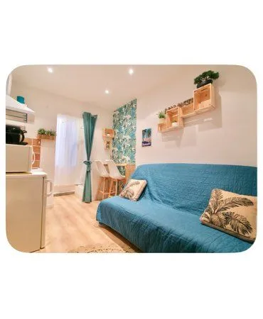 Studio clé en main 12 m² - À 2 min du Port de Sanary & Forte rentabilité location Saissoniere