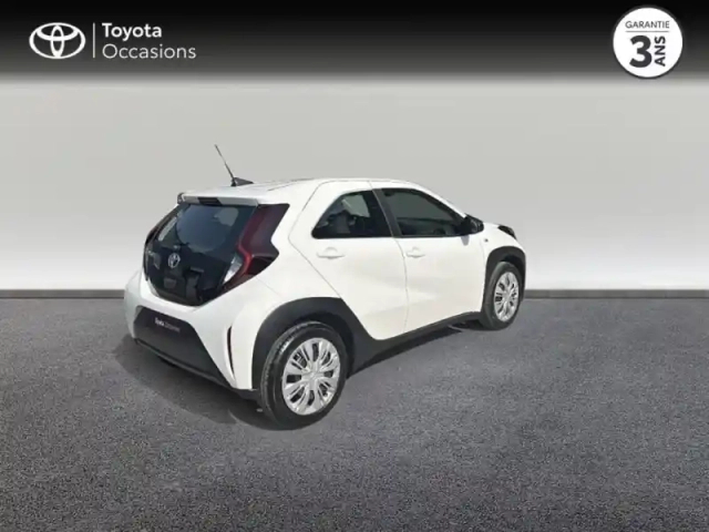 Toyota Aygo X 1.0 vvt-i 72ch dynamic my23 — photo 7