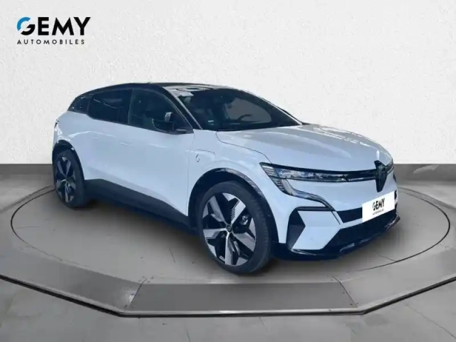Renault Megane e-tech 220 ch autonomie confort gsr2 — photo 3