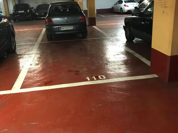 Parking 11 m²