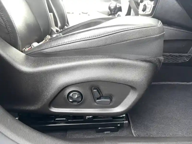 Jeep Renegade 1.0 turbo t3 120 ch bvm6 — photo 35