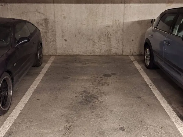 Parking 10 m²