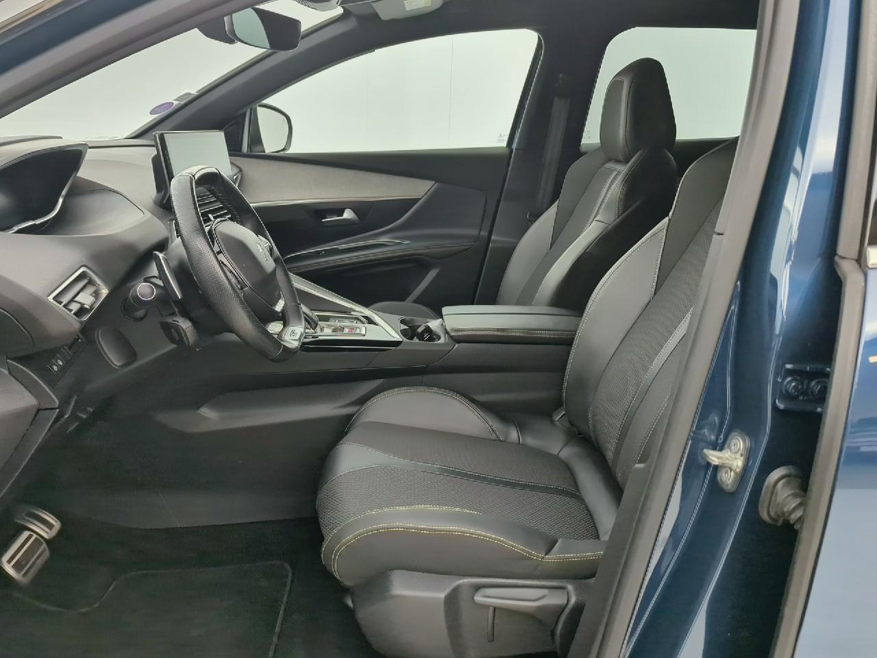Peugeot 3008 puretech 130ch s&s eat8 gt — photo 9