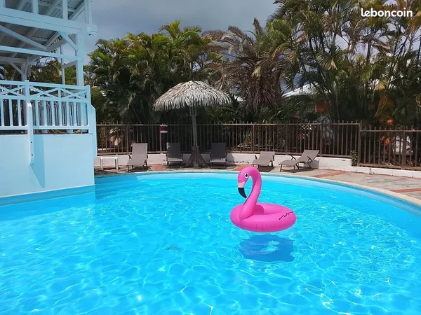 Maisonnette résidence piscine et plage