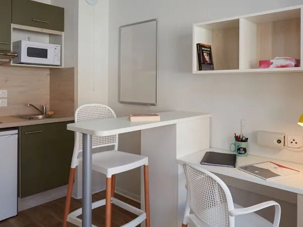 Studio 1 pièce 19 m²