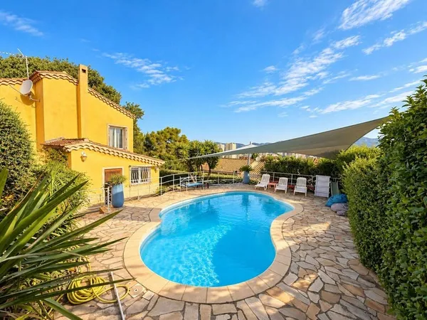 Maison 4 pièces 102 m²