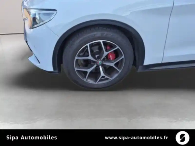 Alfa Romeo Stelvio 2.2 180 ch at8 — photo 9