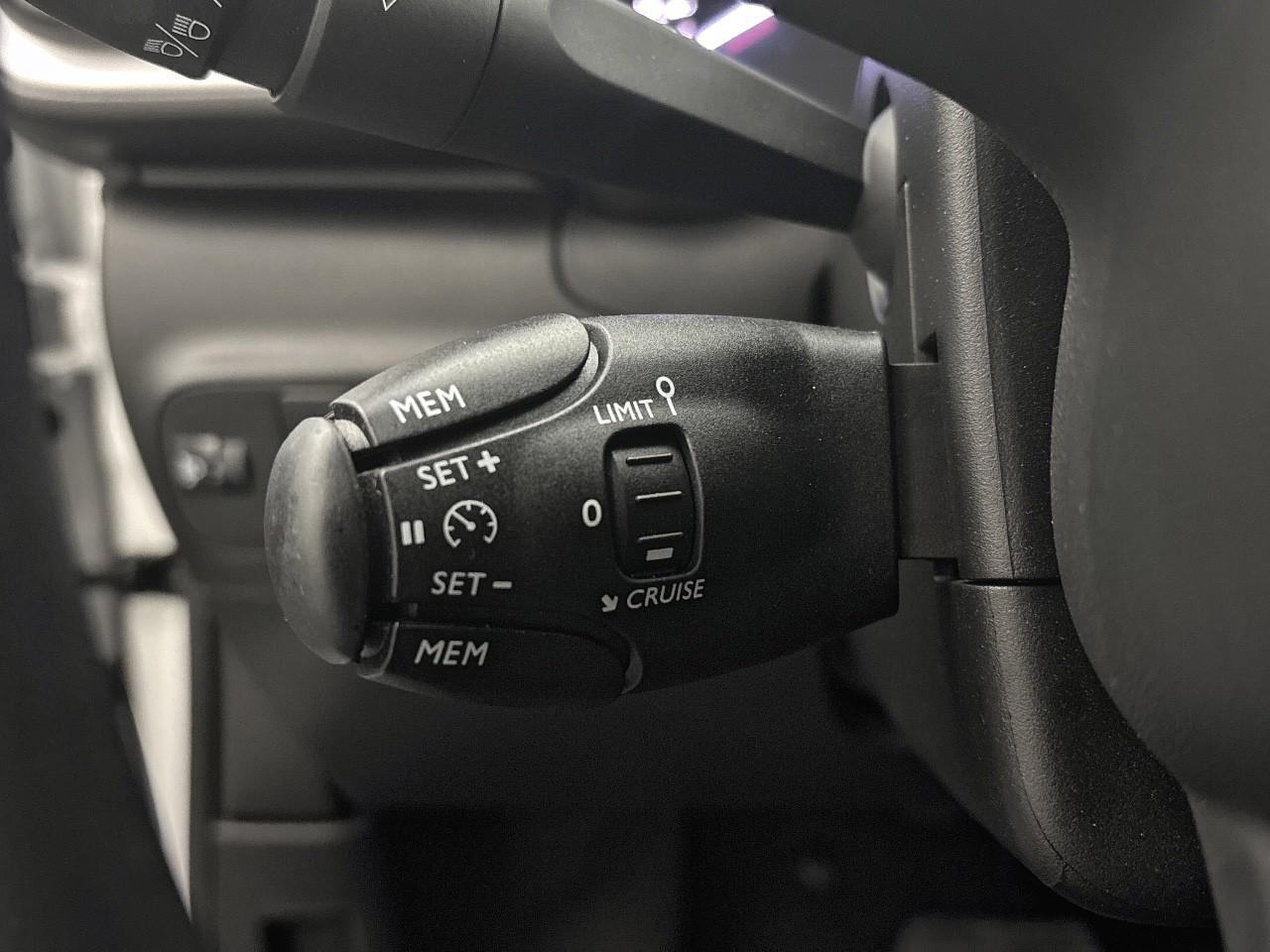 Citroën C3 puretech 110 s&s eat6 shine — photo 20