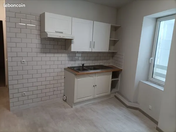 Appartement 2 chambre avec jardin