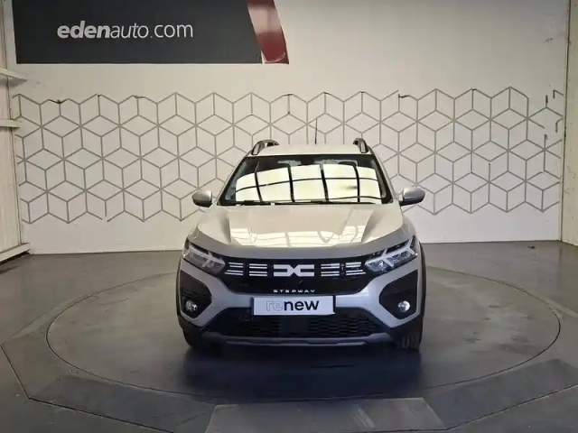 Dacia Sandero tce 90 — photo 8