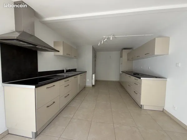 Maison avec studio de 136m2 quartier des champs