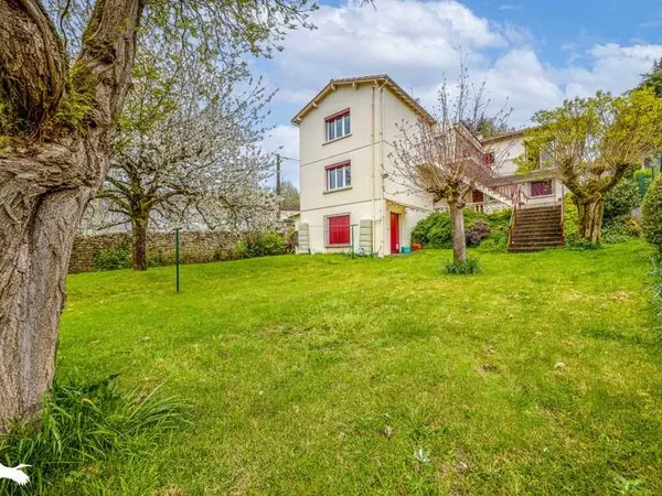 Maison 6 pièces 179 m²