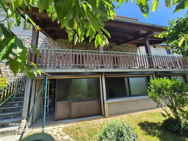 Maison de 196m² 5 chambres avec terrain et garage