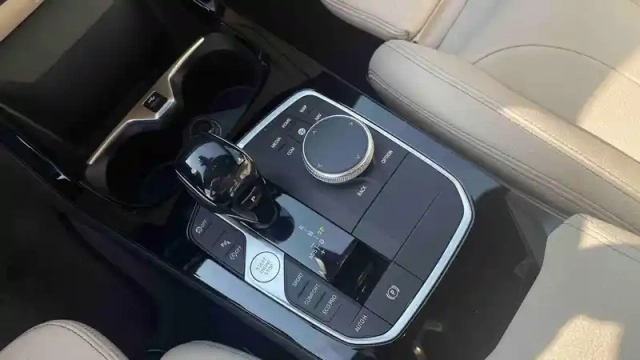 Bmw Serie 2 gran coupé 218i 136 ch dkg7 — photo 10