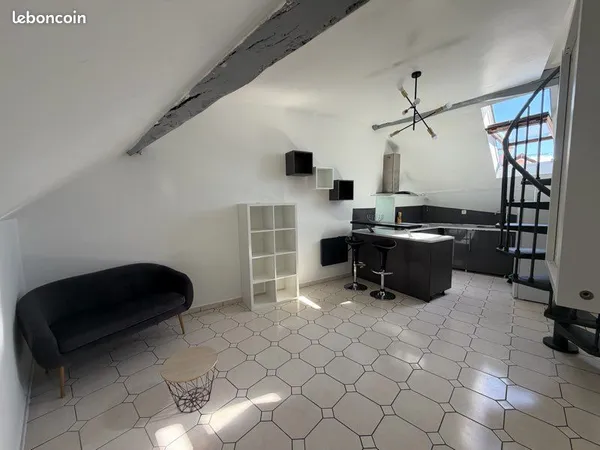 Charmant duplex meublé de 24 m² - Centre-ville de Dammartin-en-Goële