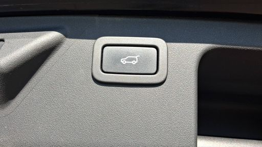 Land Rover Discovery Sport 2.0 Si4 290 4WD BVA6 - HSE – 2018 – 87237 km – Essence – Boîte Automatique — photo 7