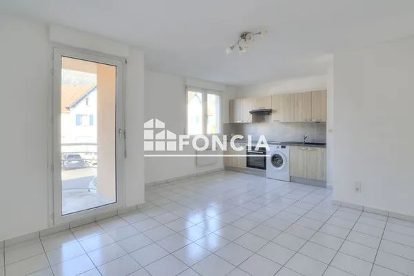Studio 1 pièce 30 m²