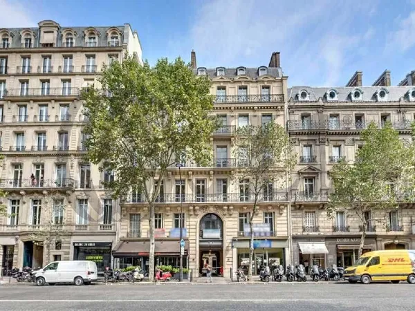 Bureaux 117 m²