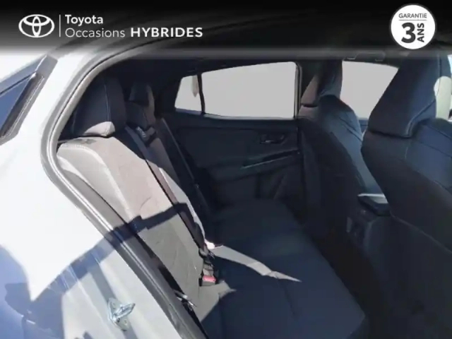 Toyota C-Hr + 224ch 77kwh design grande autonomie — photo 7