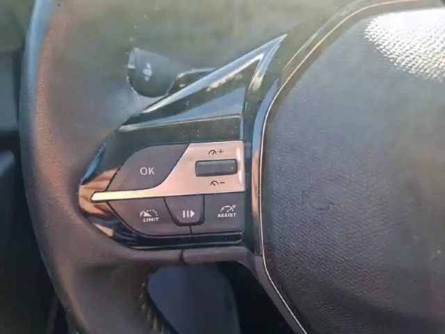 Peugeot 408 puretech 130 ch s&amp;s eat8 — photo 19