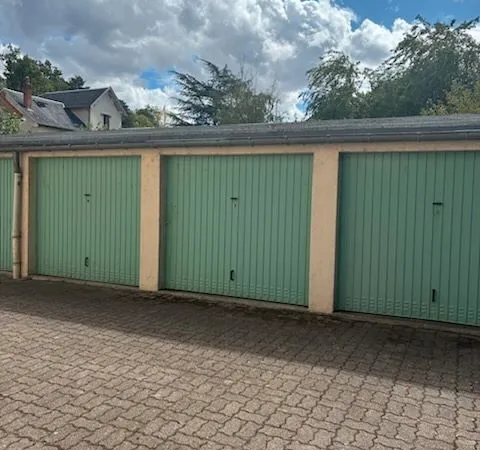 Garage box
