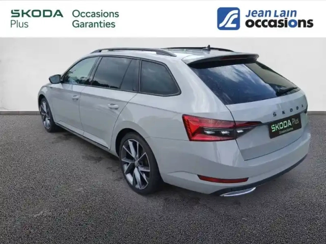 Skoda Superb combi 1.4 tsi phev 218 ch dsg6 — photo 11