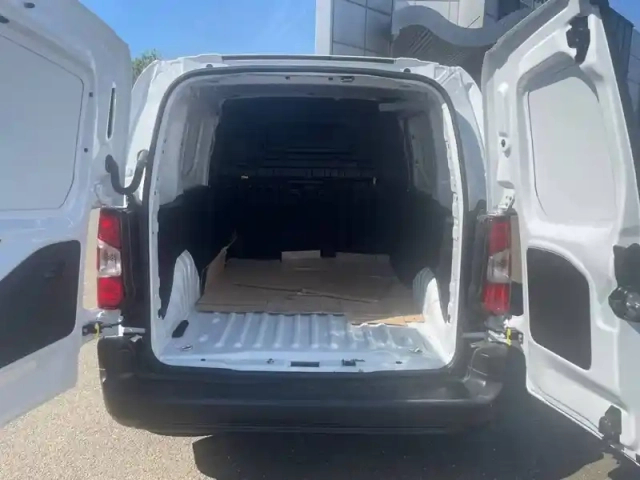 Citroën Berlingo van m diesel 100 ch manuelle — photo 6
