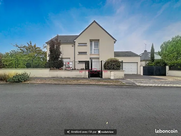 Maison 7 pièces 224 m²